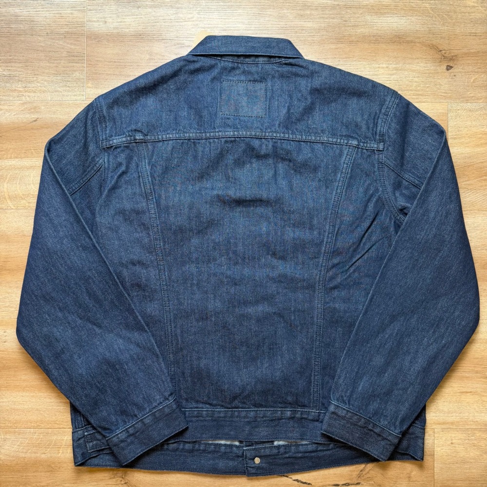 Levi's Trucker Jacket Men Large Dark Indigo Blue Standard Fit Denim Coat New - Picture 2 of 9